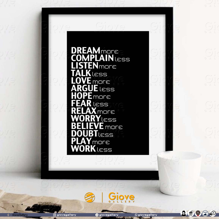 تابلو تایپوگرافی Less & More - کد Giove_Frame_LM01AA